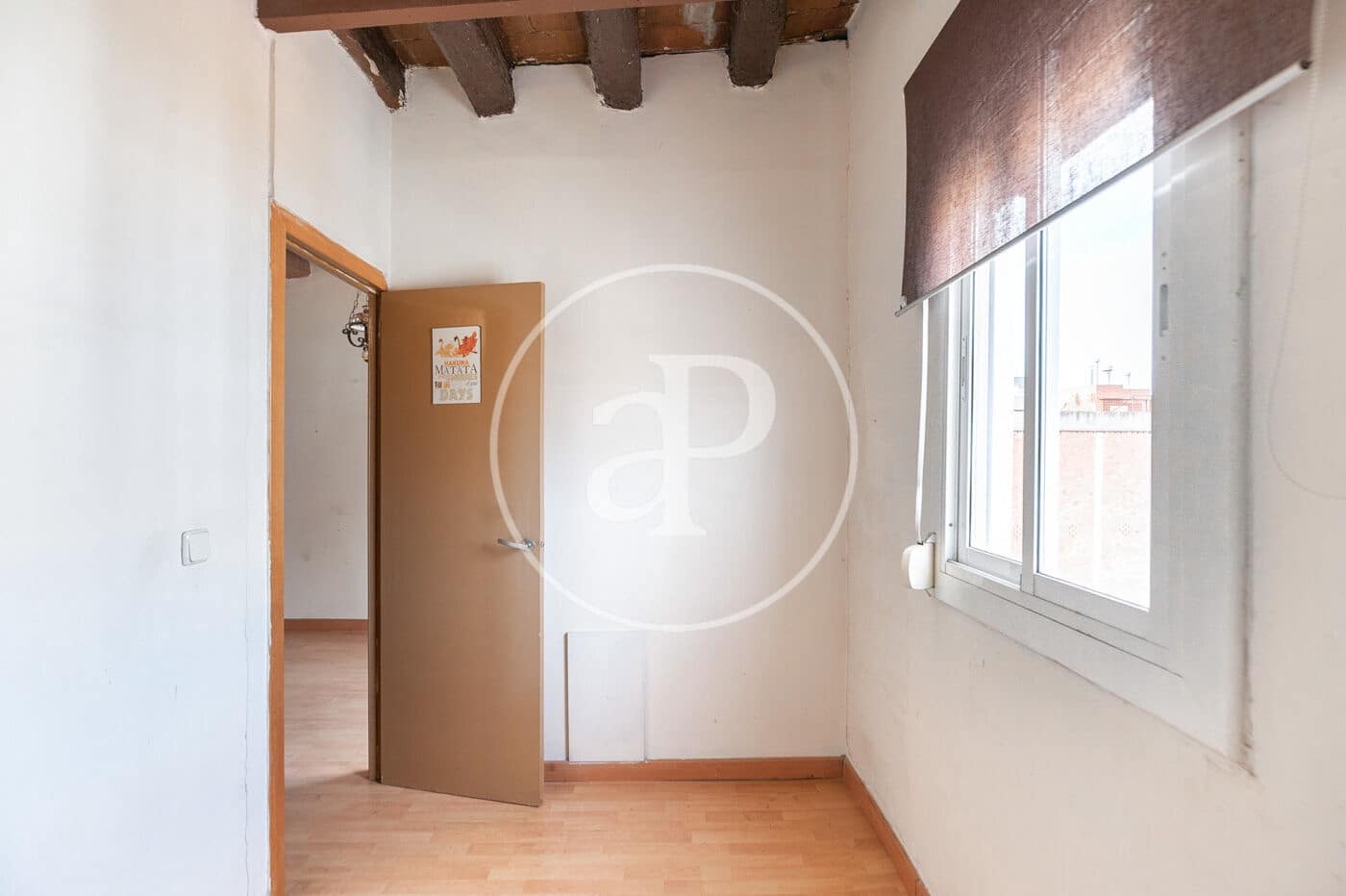 1 bedroom Penthouse for sale in Barcelona city - € 265,000 (Ref: 9616140)