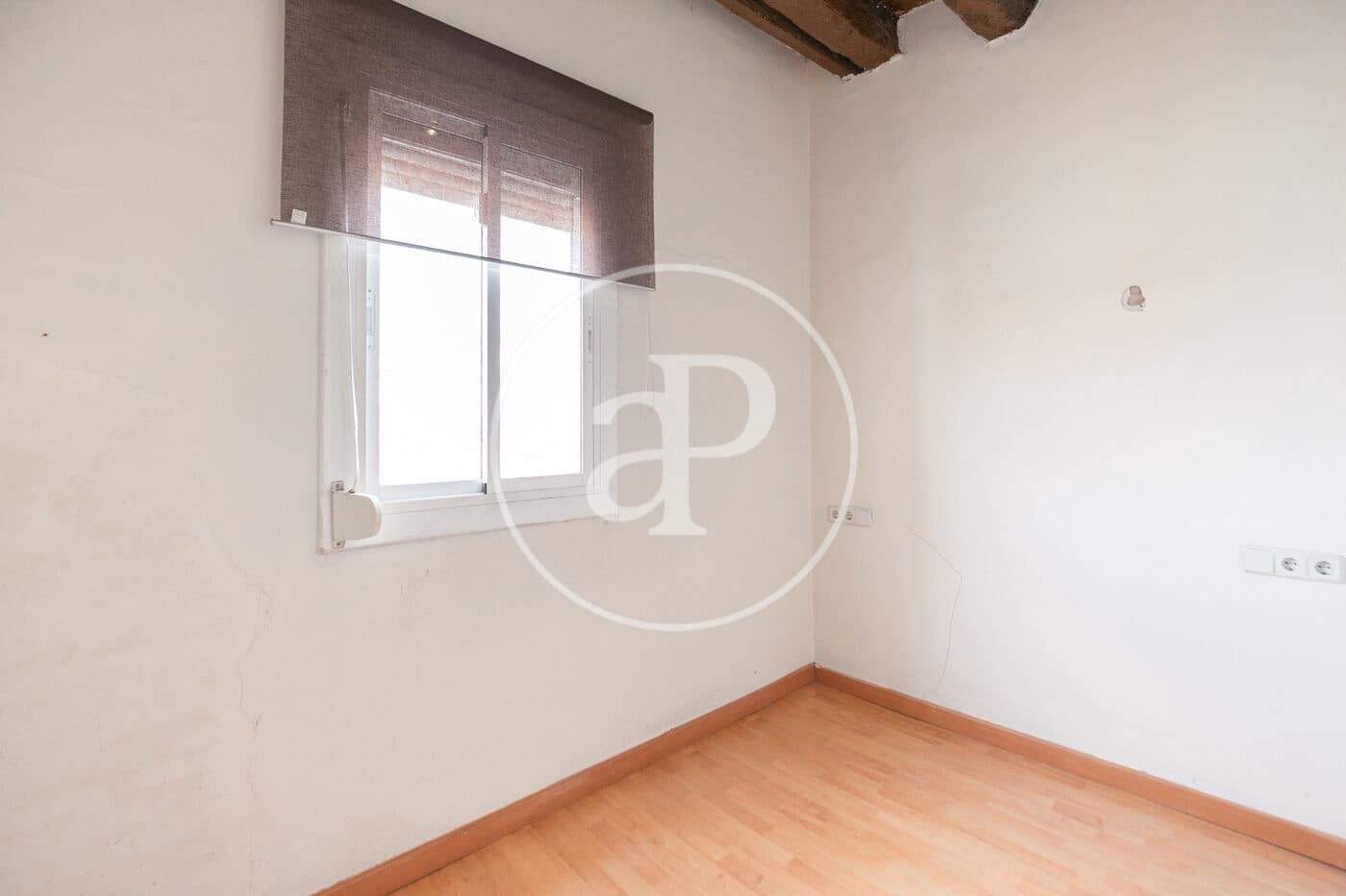 1 bedroom Penthouse for sale in Barcelona city - € 265,000 (Ref: 9616140)