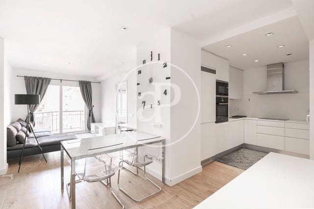Apartamento de 2 habitaciones en La Dreta de L'Eixample, Barcelona ciudad en venta - 625.000 € (Ref: 9616143)