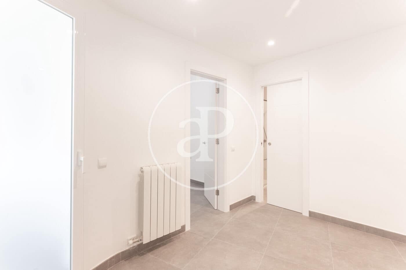 5 soverom Leilighet til leie i Barcelona by - € 6 300 (Ref: 9619587)