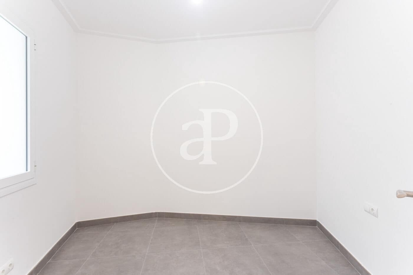 5 soverom Leilighet til leie i Barcelona by - € 6 300 (Ref: 9619587)