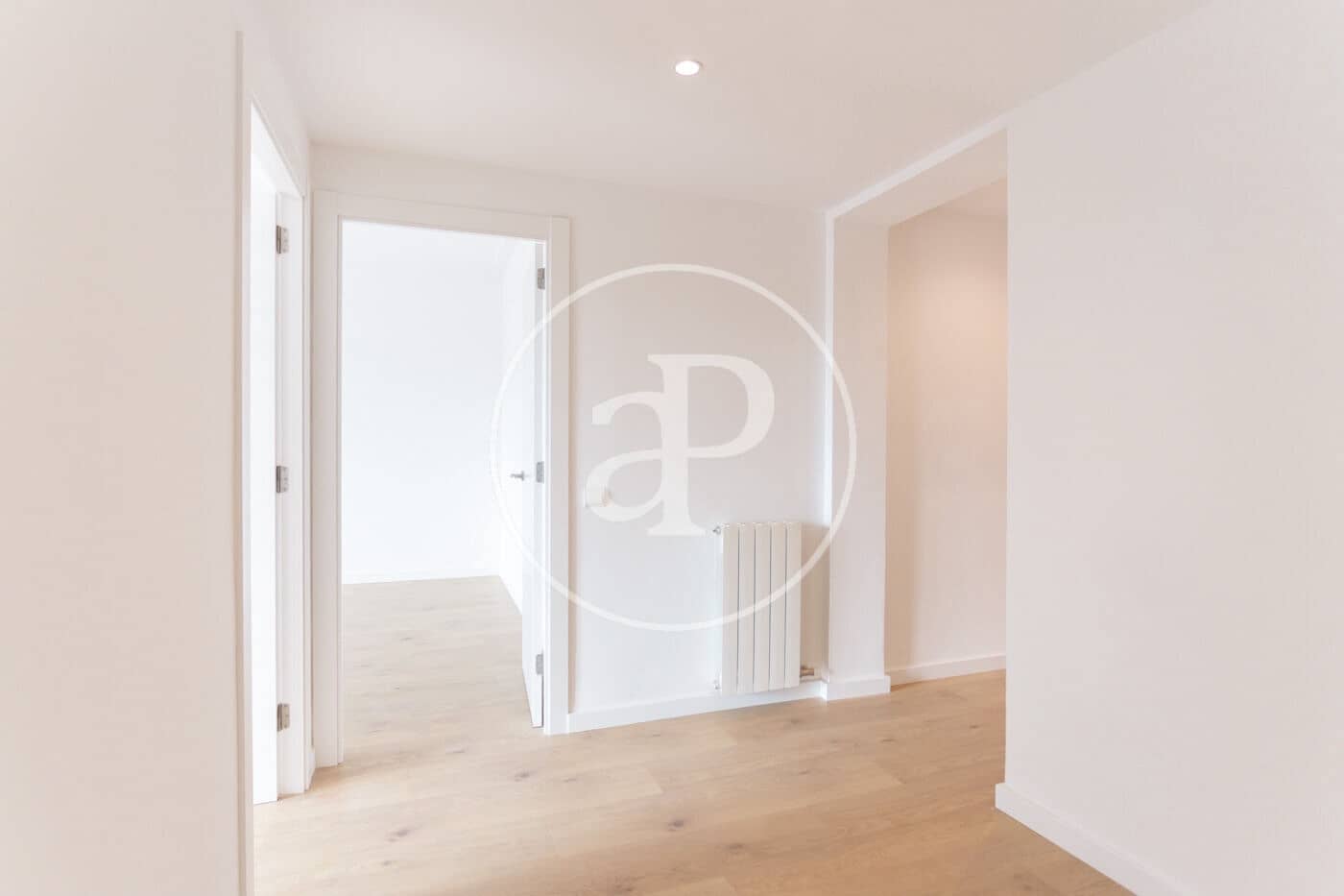 5 soverom Leilighet til leie i Barcelona by - € 6 300 (Ref: 9619587)