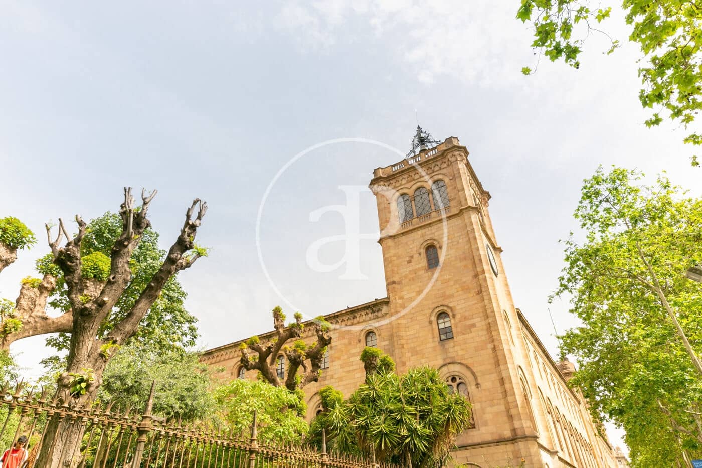 5 soveværelse Lejlighed til leje i Barcelona by - € 5.950 (Ref: 9619587)