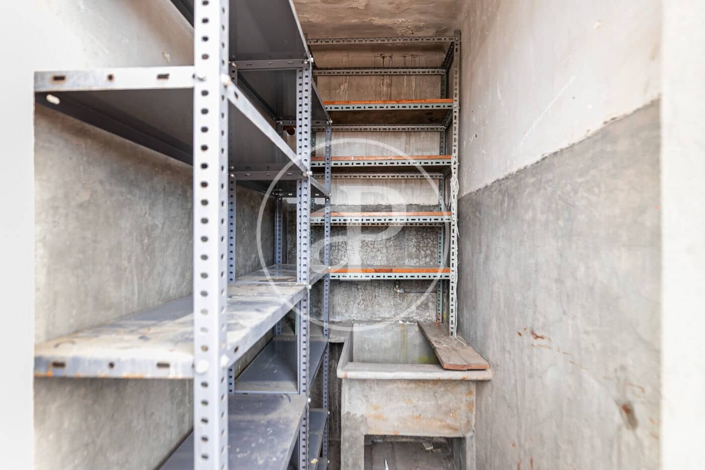 3 bedroom Apartment for sale in Barcelona city - € 350,000 (Ref: 9619588)