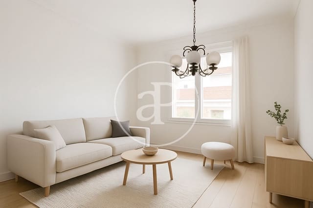 Apartamento de 3 habitaciones en Sant Martí de Provenals, Barcelona ciudad en venta - 350.000 € (Ref: 9619588)