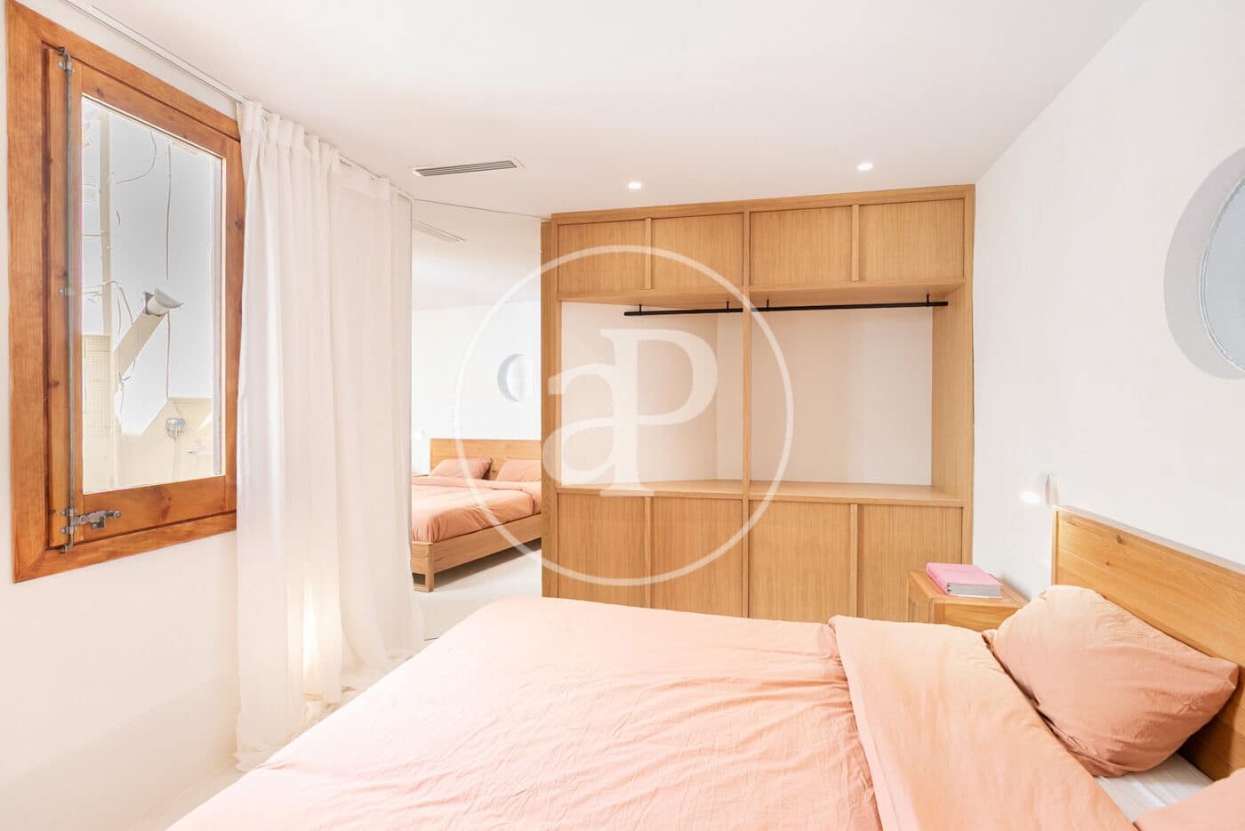 1 bedroom Apartment for sale in Barcelona city - € 575,000 (Ref: 9625940)