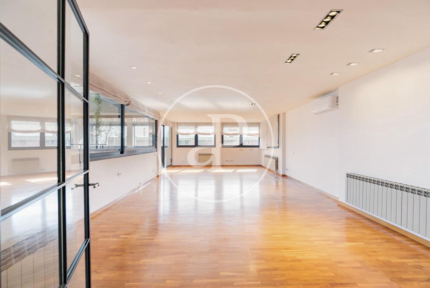 3 sypialnia Apartament na sprzedaż w Esplugues de Llobregat z basenem - 1 150 000 € (Ref: 9627555)