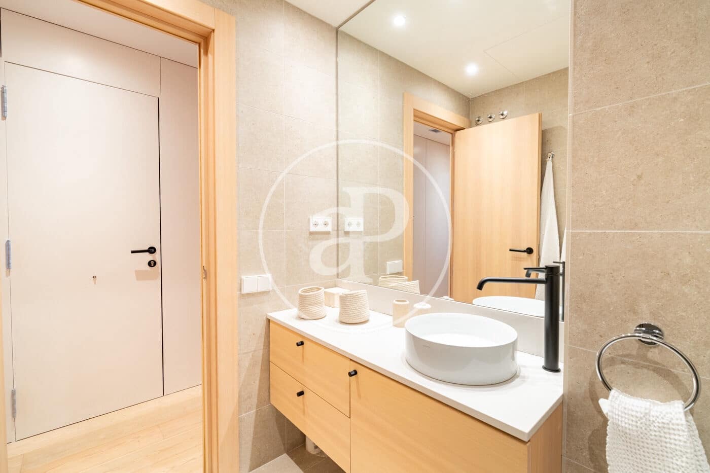 Appartamento in vendita in Barcelona citta - 495.000 € (Rif: 9627557)