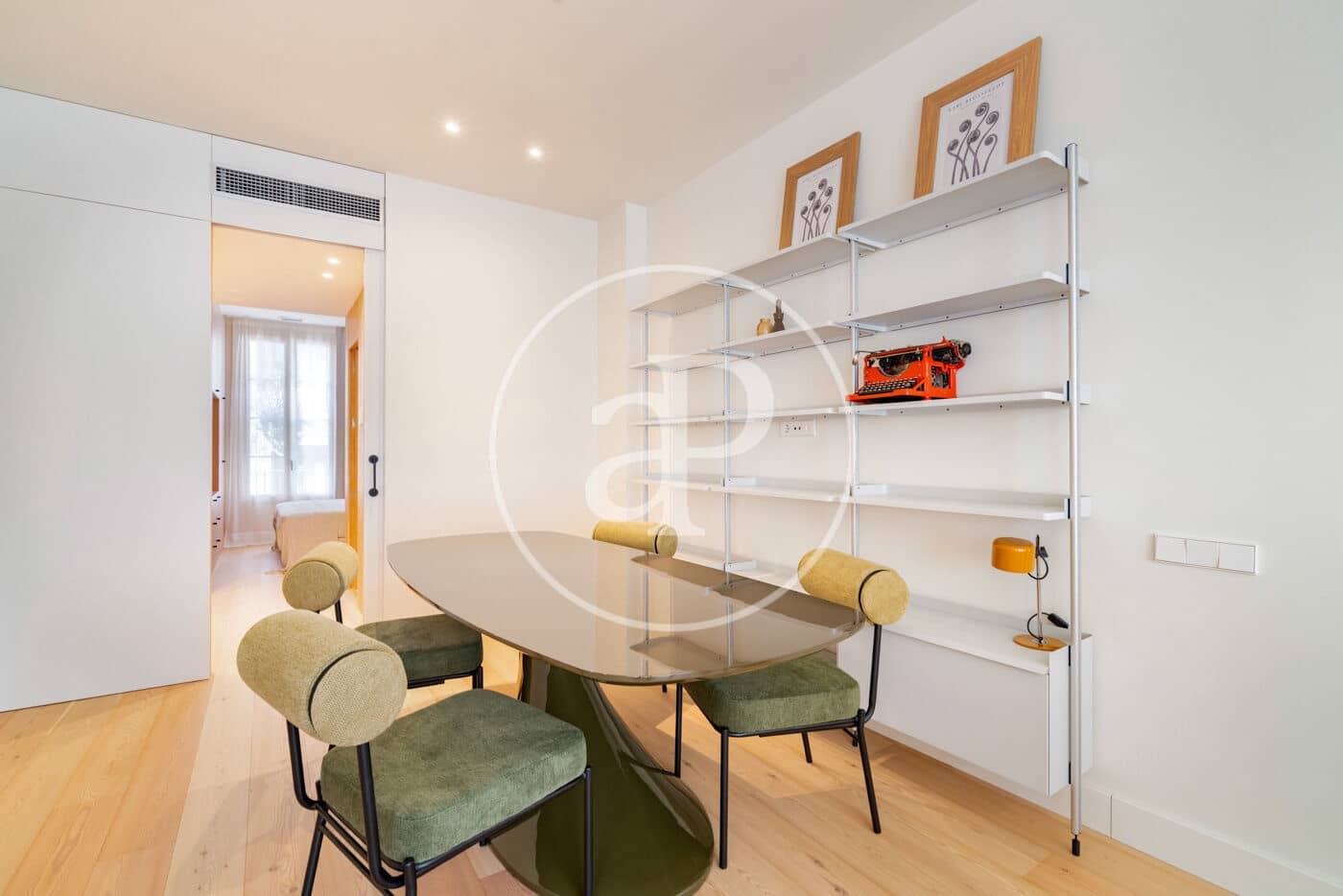 Apartment for sale in Barcelona city - € 470,000 (Ref: 9627559)