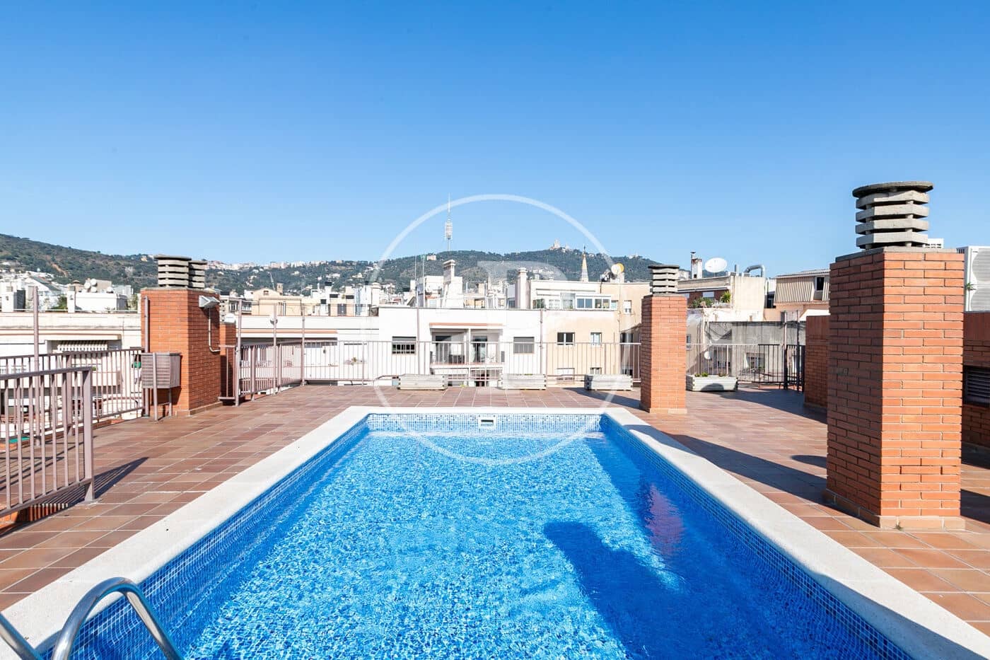 5 sovrum Lägenhet till salu i Barcelona stad med pool - 1 460 000 € (Ref: 9627561)
