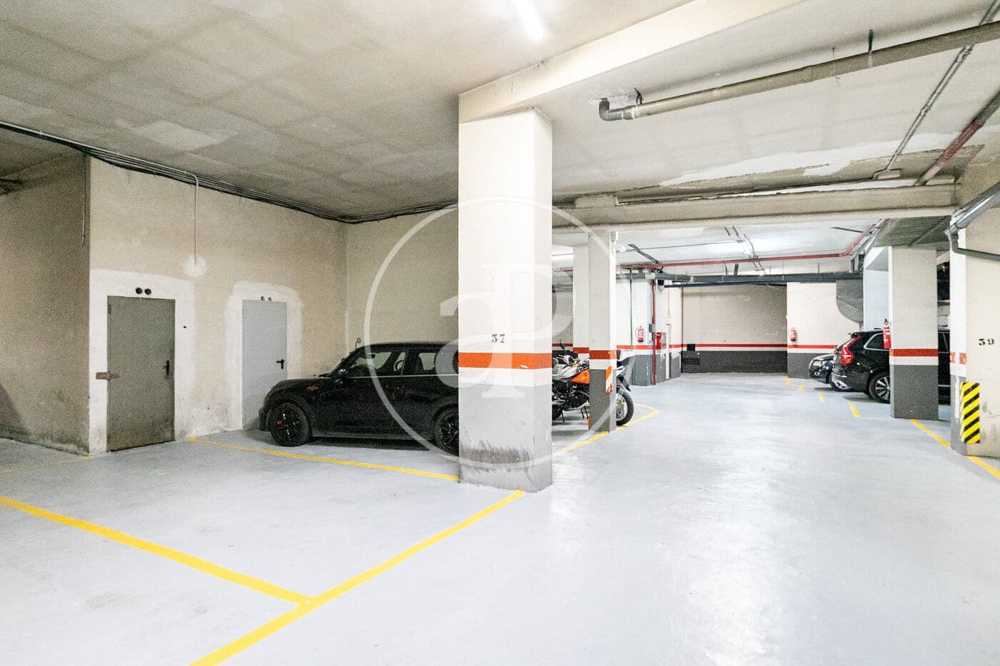 5 sovrum Lägenhet till salu i Barcelona stad med pool - 1 460 000 € (Ref: 9627561)