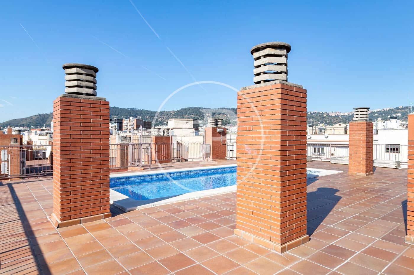 5 sovrum Lägenhet till salu i Barcelona stad med pool - 1 460 000 € (Ref: 9627561)