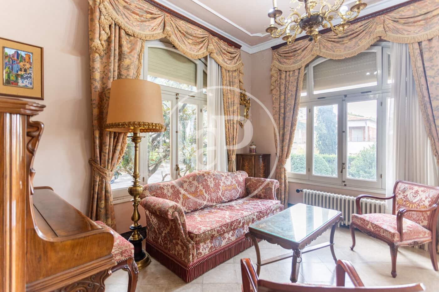 12 bedroom Villa for sale in Terrassa with pool - € 1,850,000 (Ref: 9627562)