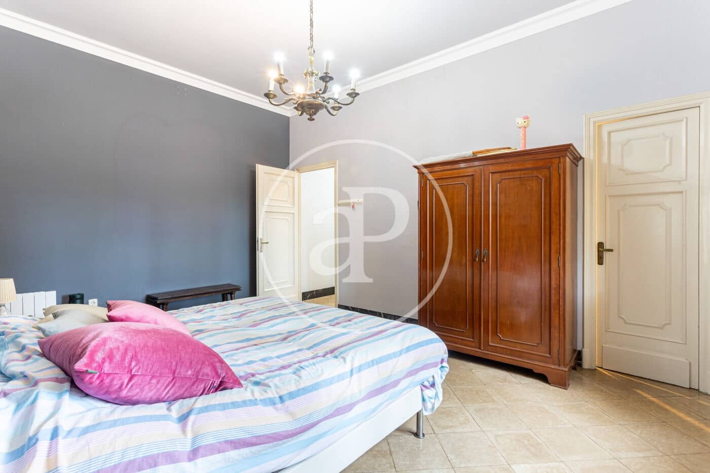 12 bedroom Villa for sale in Terrassa with pool - € 1,850,000 (Ref: 9627562)