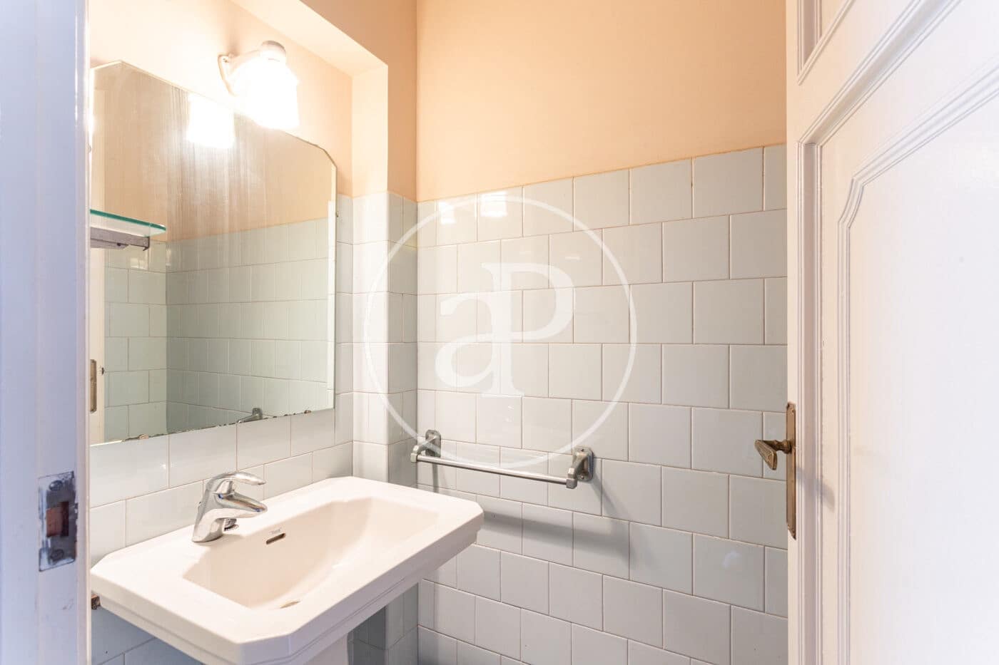 12 bedroom Villa for sale in Terrassa with pool - € 1,850,000 (Ref: 9627562)