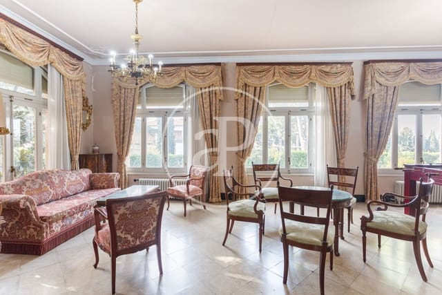 12 bedroom Villa for sale in Terrassa with pool - € 1,850,000 (Ref: 9627562)