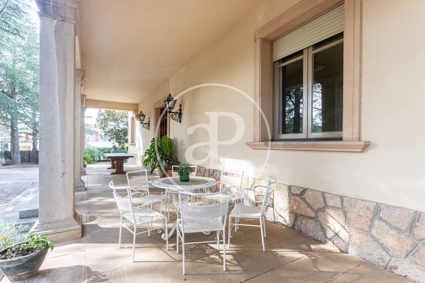 12 bedroom Villa for sale in Terrassa with pool - € 1,850,000 (Ref: 9627562)