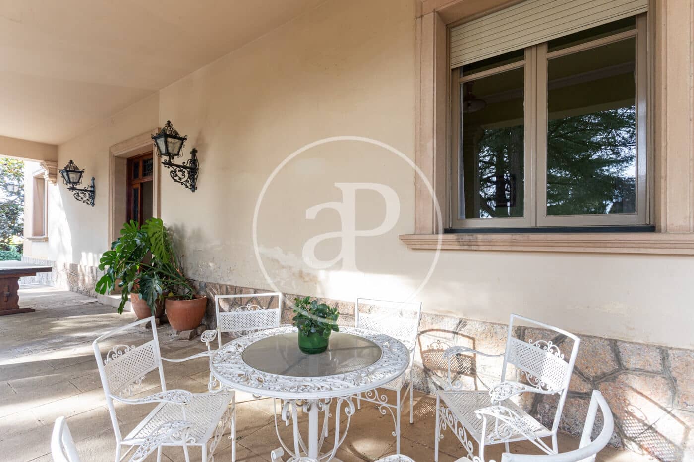 12 bedroom Villa for sale in Terrassa with pool - € 1,850,000 (Ref: 9627562)