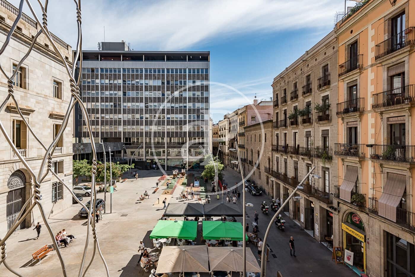 3 soveværelse Lejlighed til leje i Barcelona by - € 2.420 (Ref: 9634577)