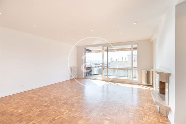 3 soveværelse Lejlighed til leje i Sarrià, Barcelona by - € 3.300 (Ref: 9634578)