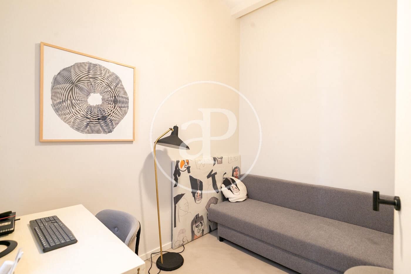 3 bedroom Apartment for sale in Barcelona city - € 980,000 (Ref: 9634579)
