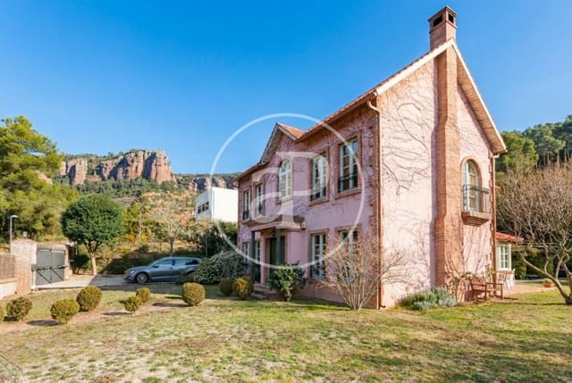 5 soveværelse Villa til salg i Matadepera med swimmingpool - € 980.000 (Ref: 9637540)