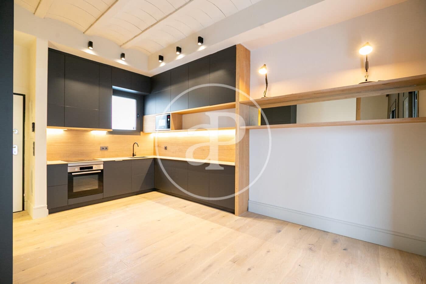 1 sypialnia Apartament na sprzedaż w Miasto Barcelona - 375 000 € (Ref: 9637541)