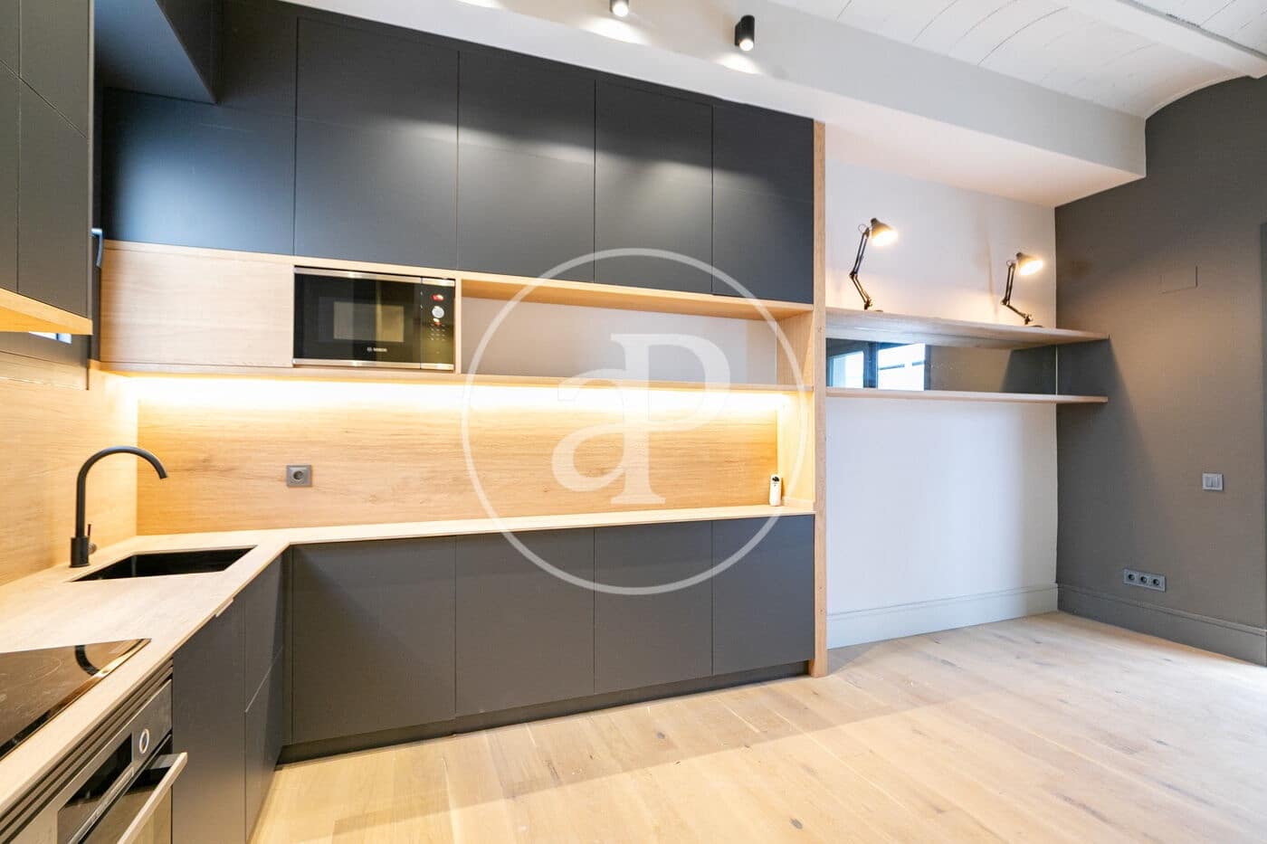 1 sypialnia Apartament na sprzedaż w Miasto Barcelona - 375 000 € (Ref: 9637541)