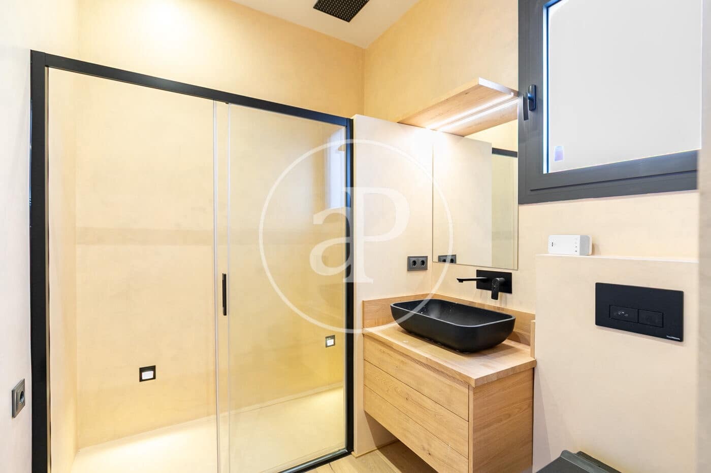 1 sypialnia Apartament na sprzedaż w Miasto Barcelona - 375 000 € (Ref: 9637541)