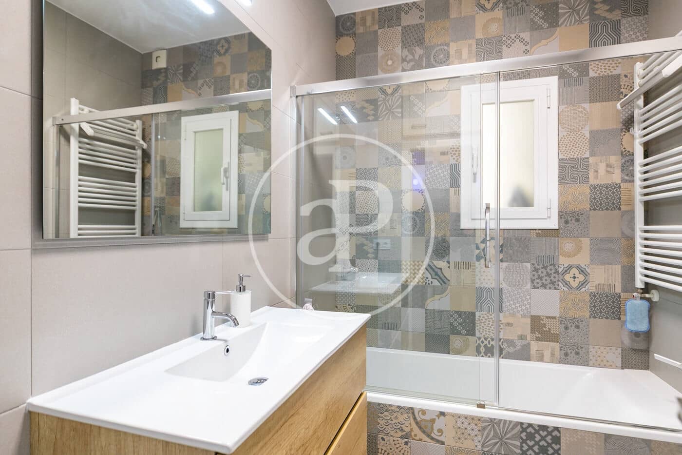 3 soveværelse Lejlighed til salg i Barcelona by - € 850.000 (Ref: 9645001)