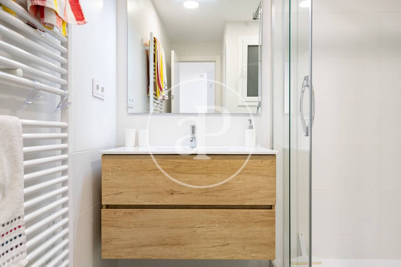 3 soveværelse Lejlighed til salg i Barcelona by - € 850.000 (Ref: 9645001)