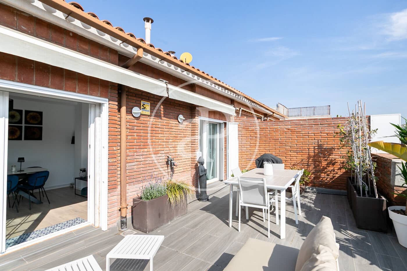 3 soveværelse Lejlighed til salg i Barcelona by - € 850.000 (Ref: 9645001)