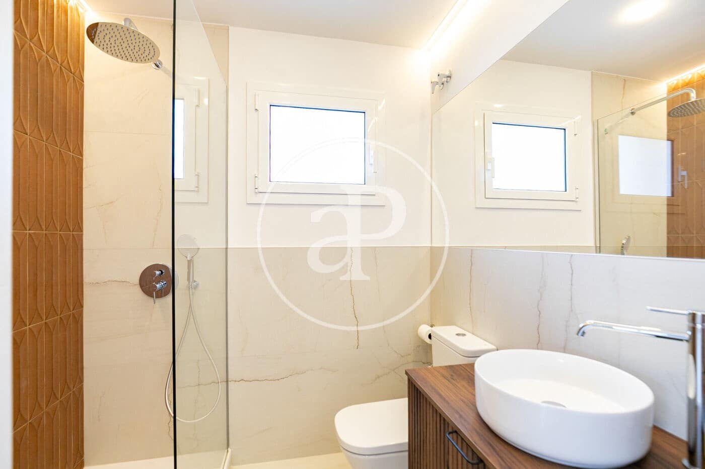 3 bedroom Penthouse for sale in Barcelona city - € 1,290,000 (Ref: 9645002)