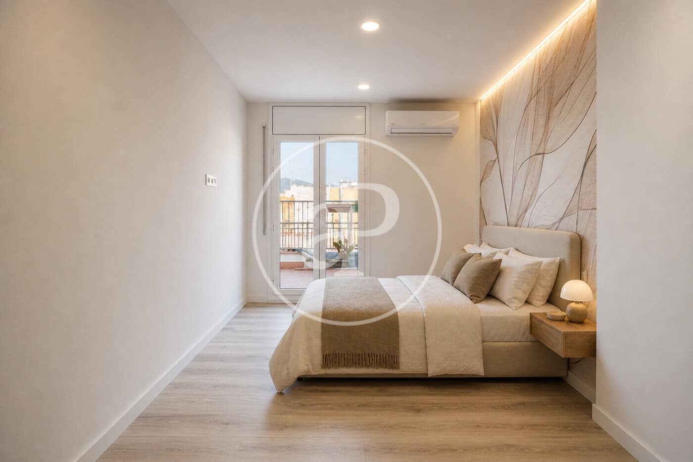 3 bedroom Penthouse for sale in Barcelona city - € 1,090,000 (Ref: 9645002)