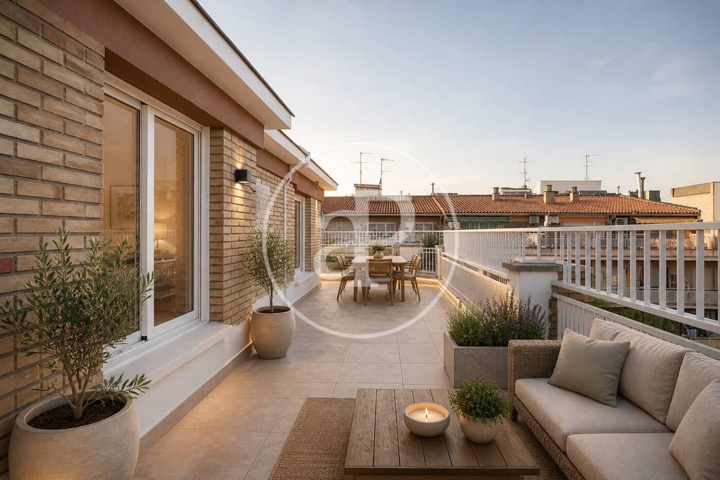 3 bedroom Penthouse for sale in Barcelona city - € 1,090,000 (Ref: 9645002)