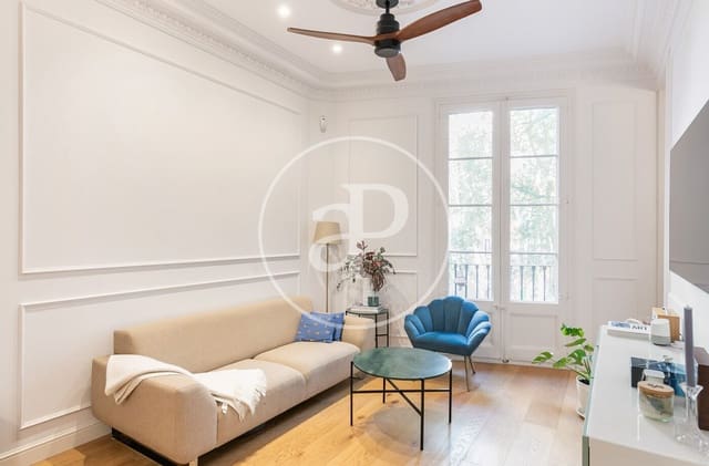 Appartement de 3 chambres à louer à El Raval, Barcelone ville - 2 255 € (Ref: 9645003)