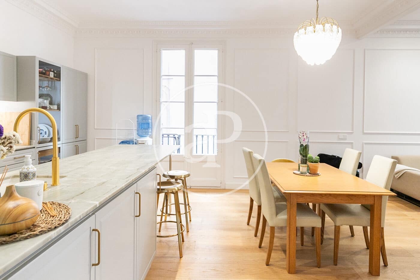 Appartement de 3 chambres à louer à Barcelone ville - 2 255 € (Ref: 9645003)