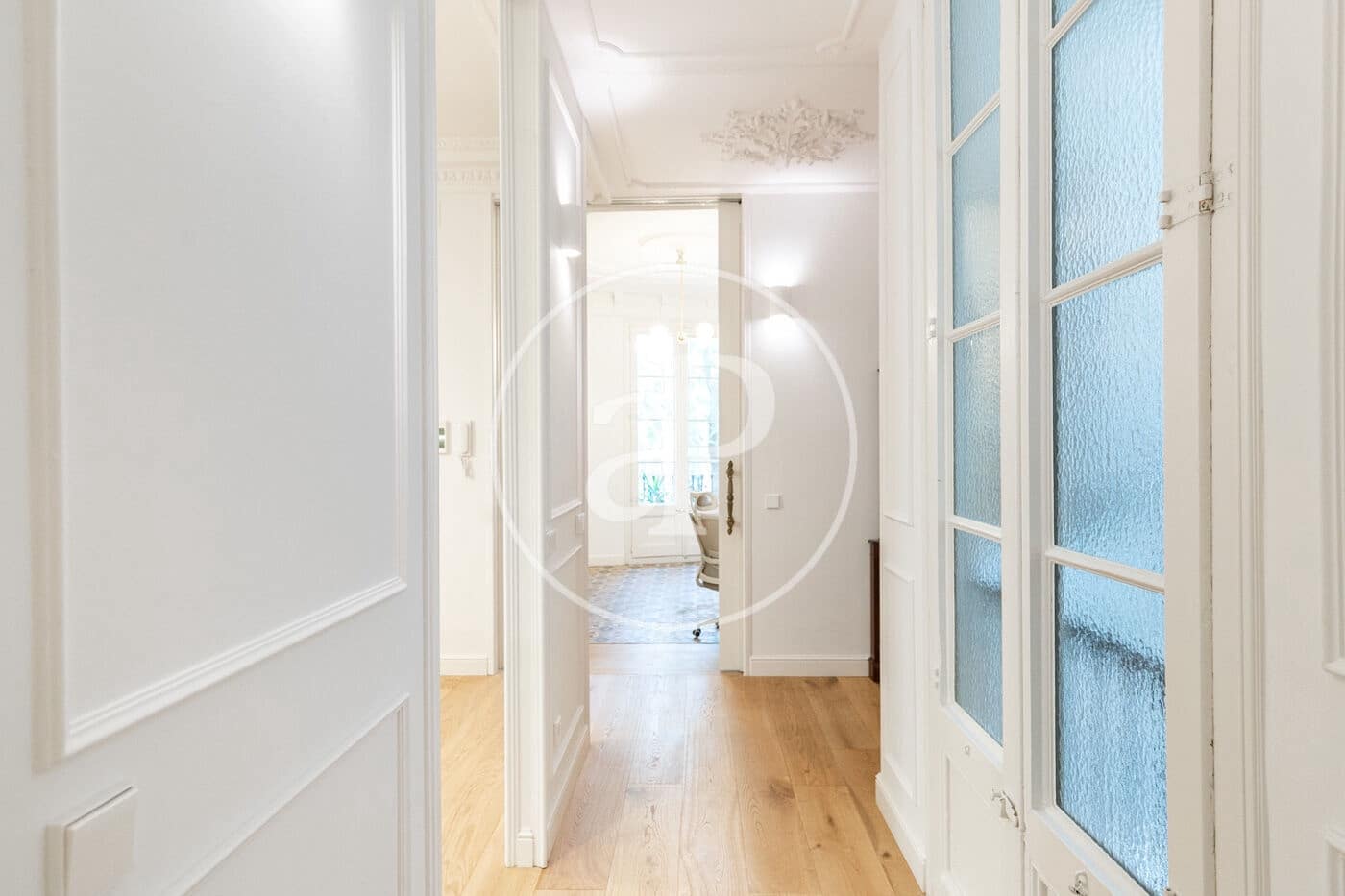 Appartement de 3 chambres à louer à Barcelone ville - 2 255 € (Ref: 9645003)