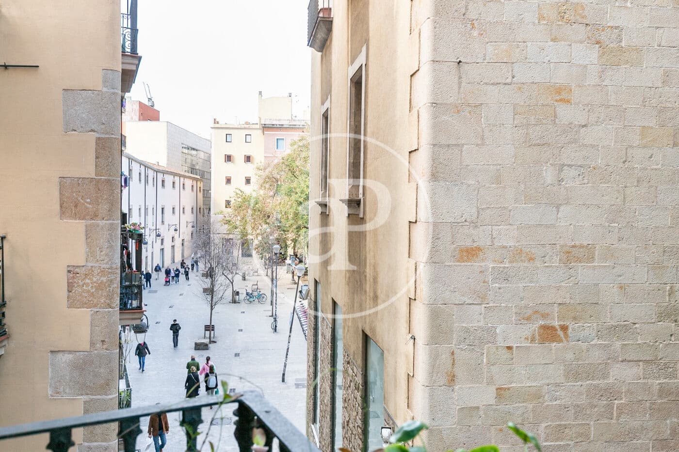 Appartement de 3 chambres à louer à Barcelone ville - 2 255 € (Ref: 9645003)