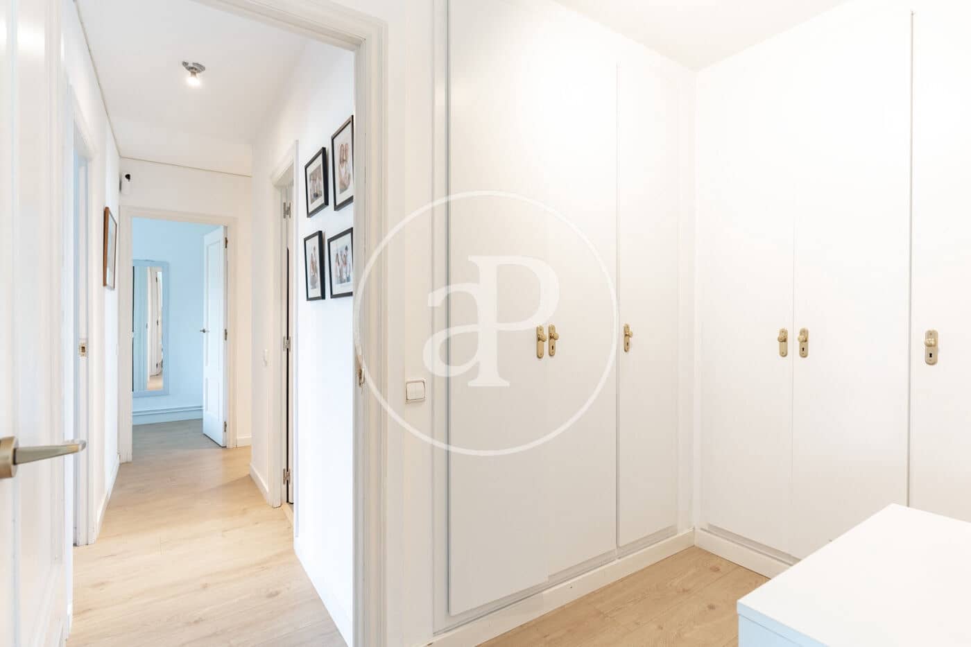 4 soveværelse Lejlighed til leje i Sant Cugat del Valles med swimmingpool - € 2.850 (Ref: 9651938)