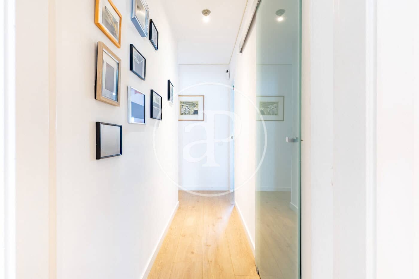 4 soveværelse Lejlighed til leje i Sant Cugat del Valles med swimmingpool - € 2.850 (Ref: 9651938)