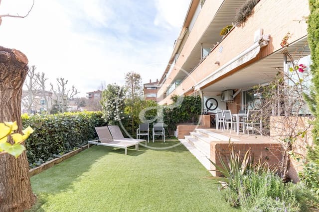 4 soveværelse Lejlighed til leje i Sant Cugat del Vallès med swimmingpool - € 2.850 (Ref: 9651938)