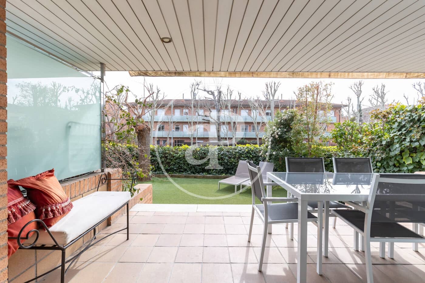 4 soveværelse Lejlighed til leje i Sant Cugat del Valles med swimmingpool - € 2.850 (Ref: 9651938)