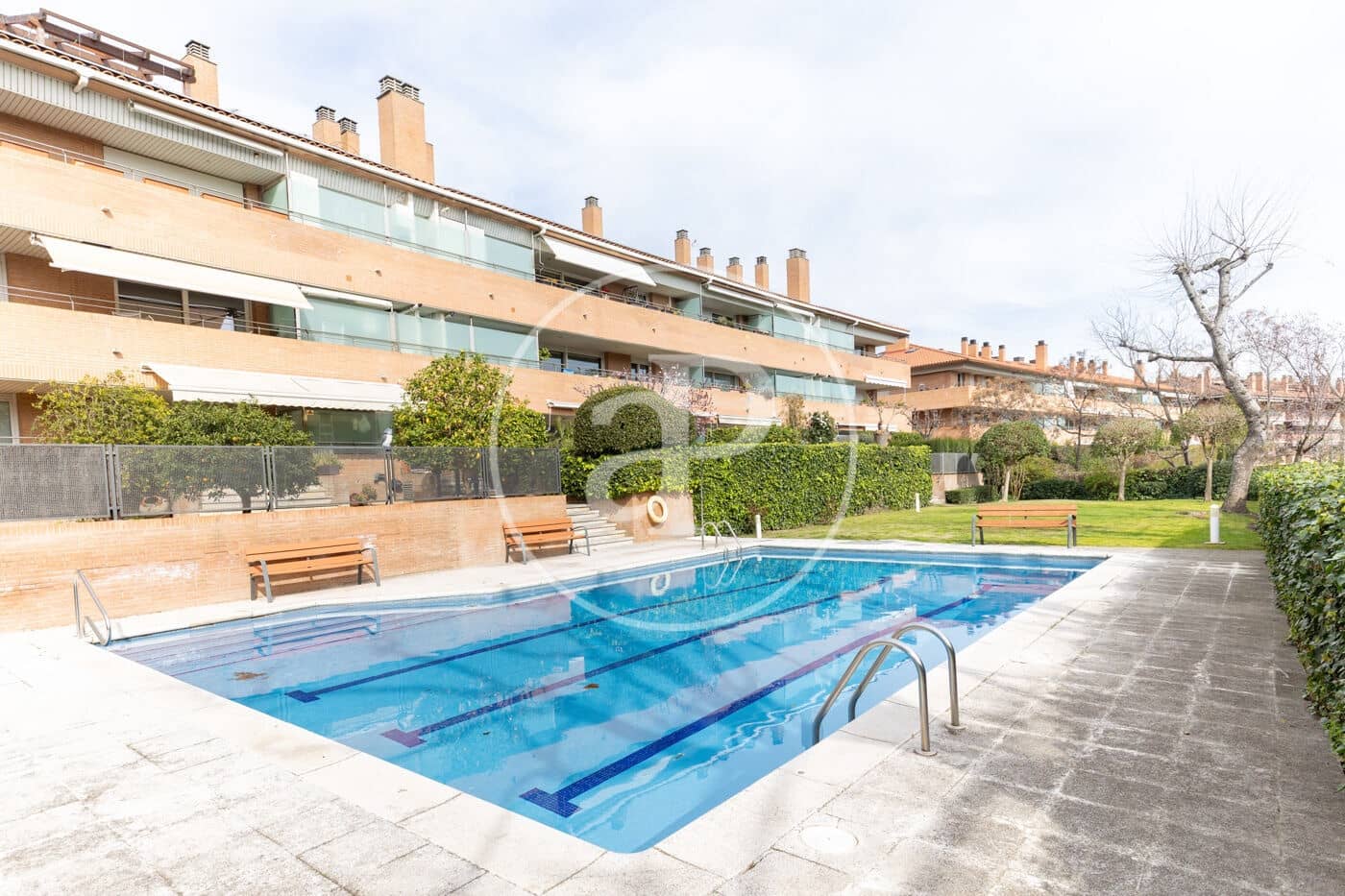 4 soveværelse Lejlighed til leje i Sant Cugat del Valles med swimmingpool - € 2.850 (Ref: 9651938)