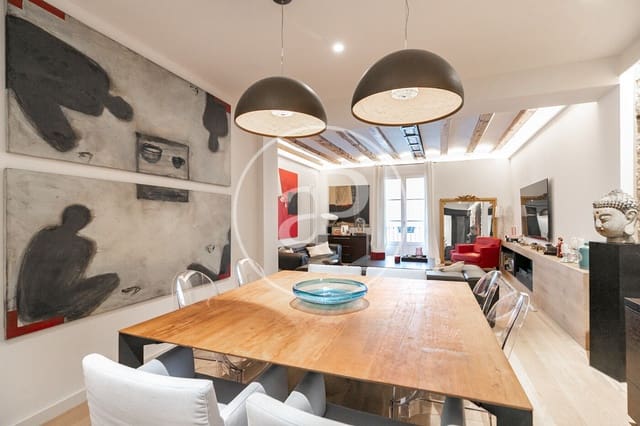 3 bedroom Apartment for sale in El Barri Gòtic, Barcelona city - € 930,000 (Ref: 9651940)