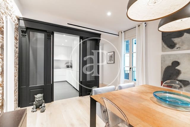 3 bedroom Apartment for sale in El Barri Gòtic, Barcelona city - € 930,000 (Ref: 9651940)