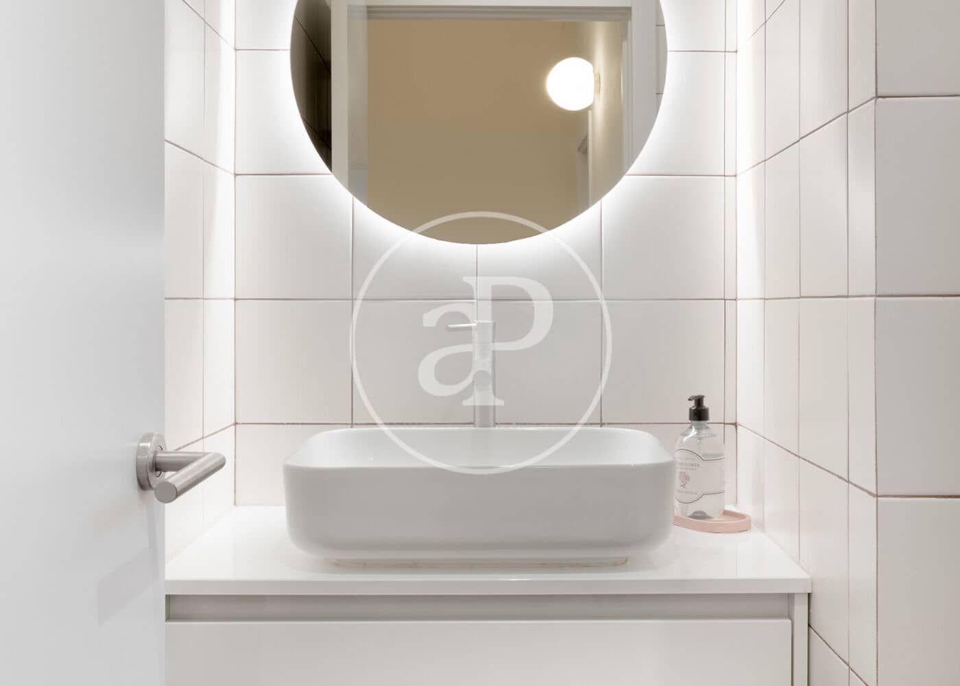 1 soverom Leilighet til salgs i Barcelona by - € 215 000 (Ref: 9651941)