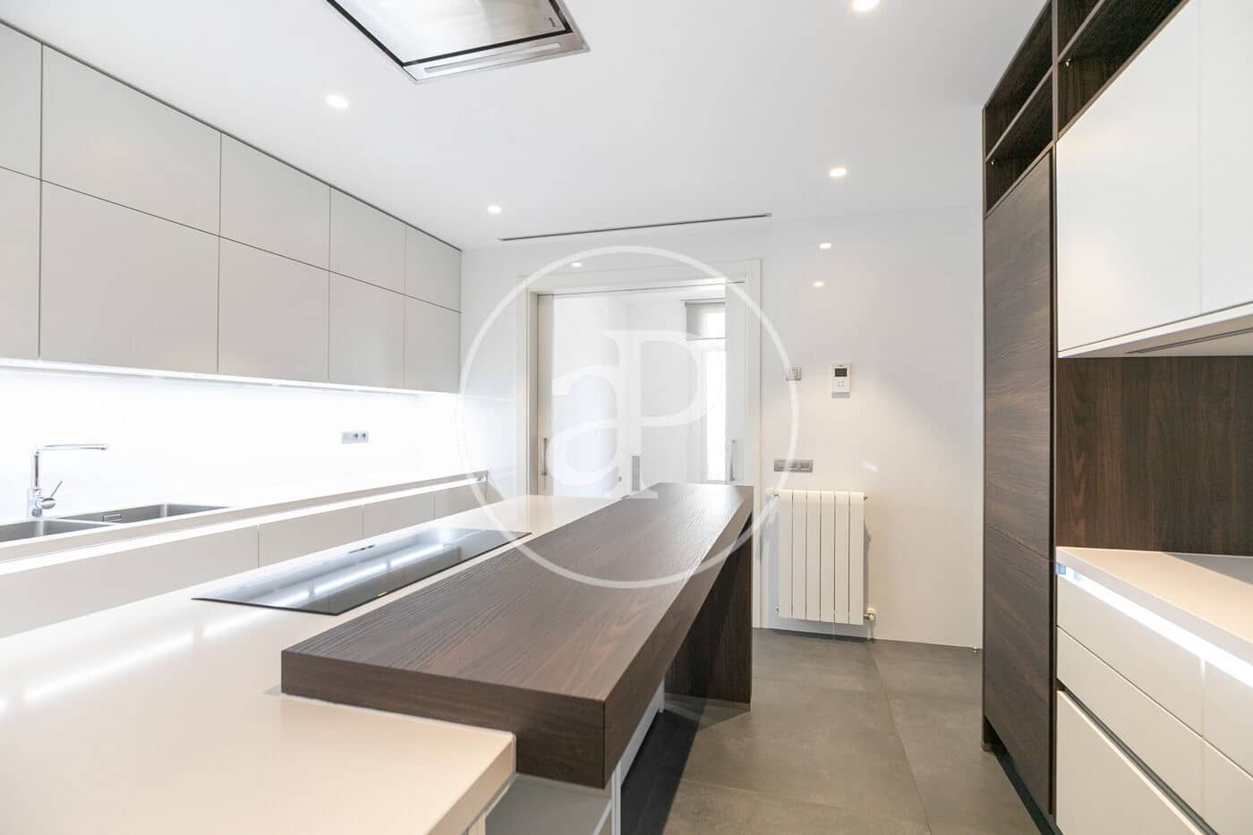 2 sovrum Lägenhet att hyra i Barcelona stad - 7 500 € (Ref: 9656075)