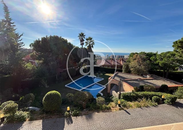 4 quarto Moradia para venda em Teià com piscina - 798 000 € (Ref: 9656076)