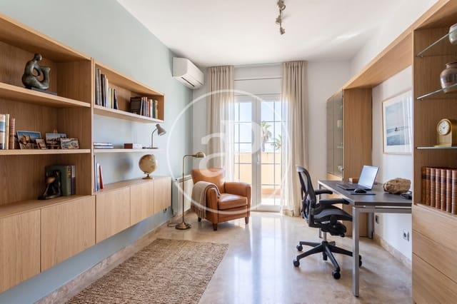 Chalet de 4 habitaciones en Teià en venta con piscina garaje - 750.000 € (Ref: 9656076)